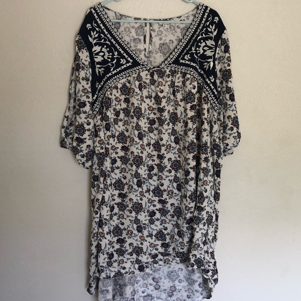 Eyeshadow paisley embroidered dress 2x